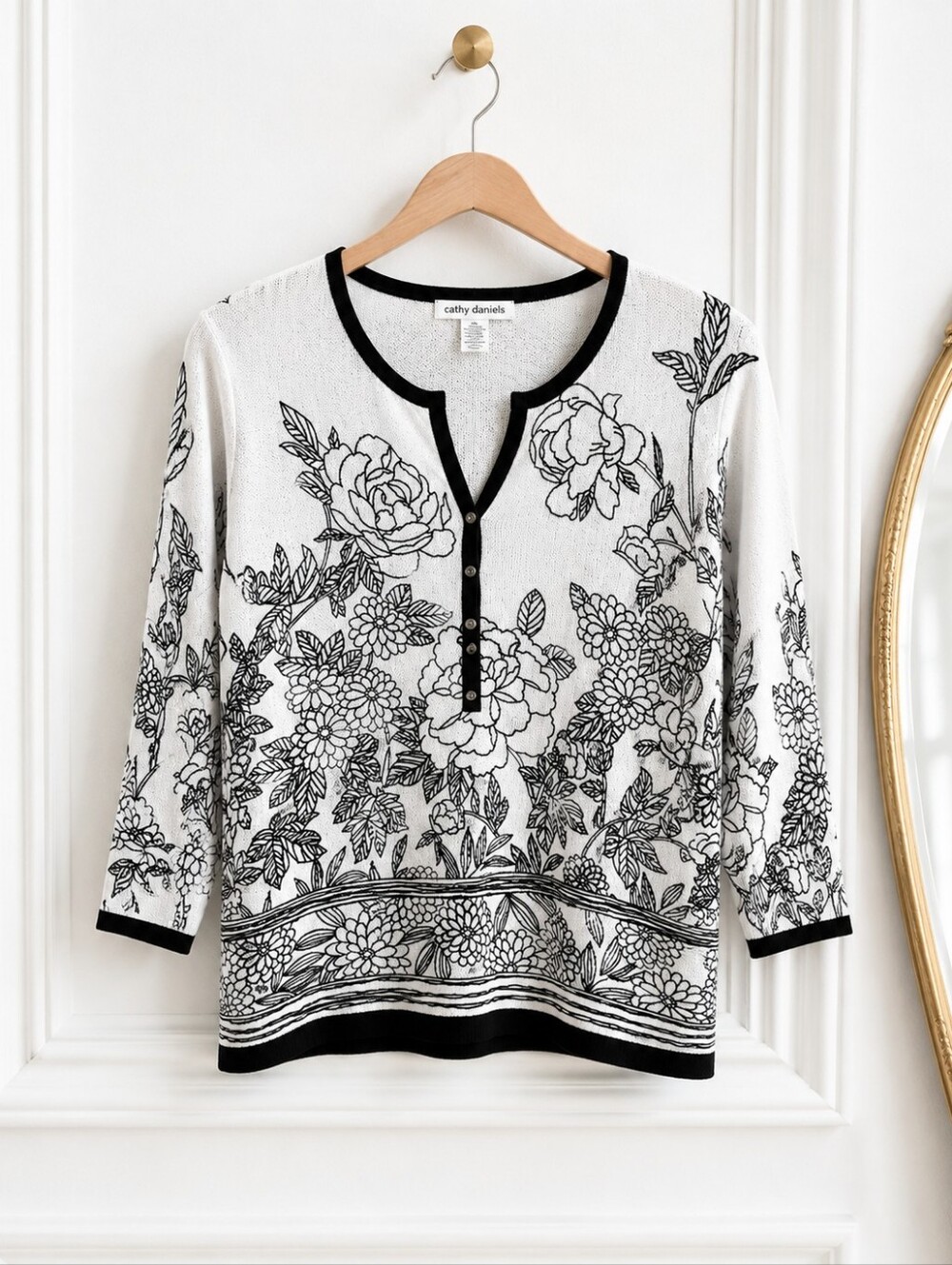 Cathy Daniels Floral Knit Sweater Size Large Black & White 3/4 Sleeve Lightweigh - Picture 5 of 8